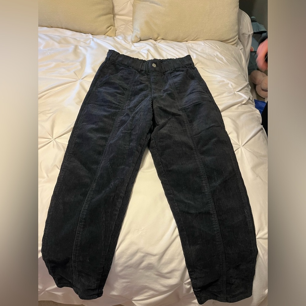 Forever 21 L Corduroy pants